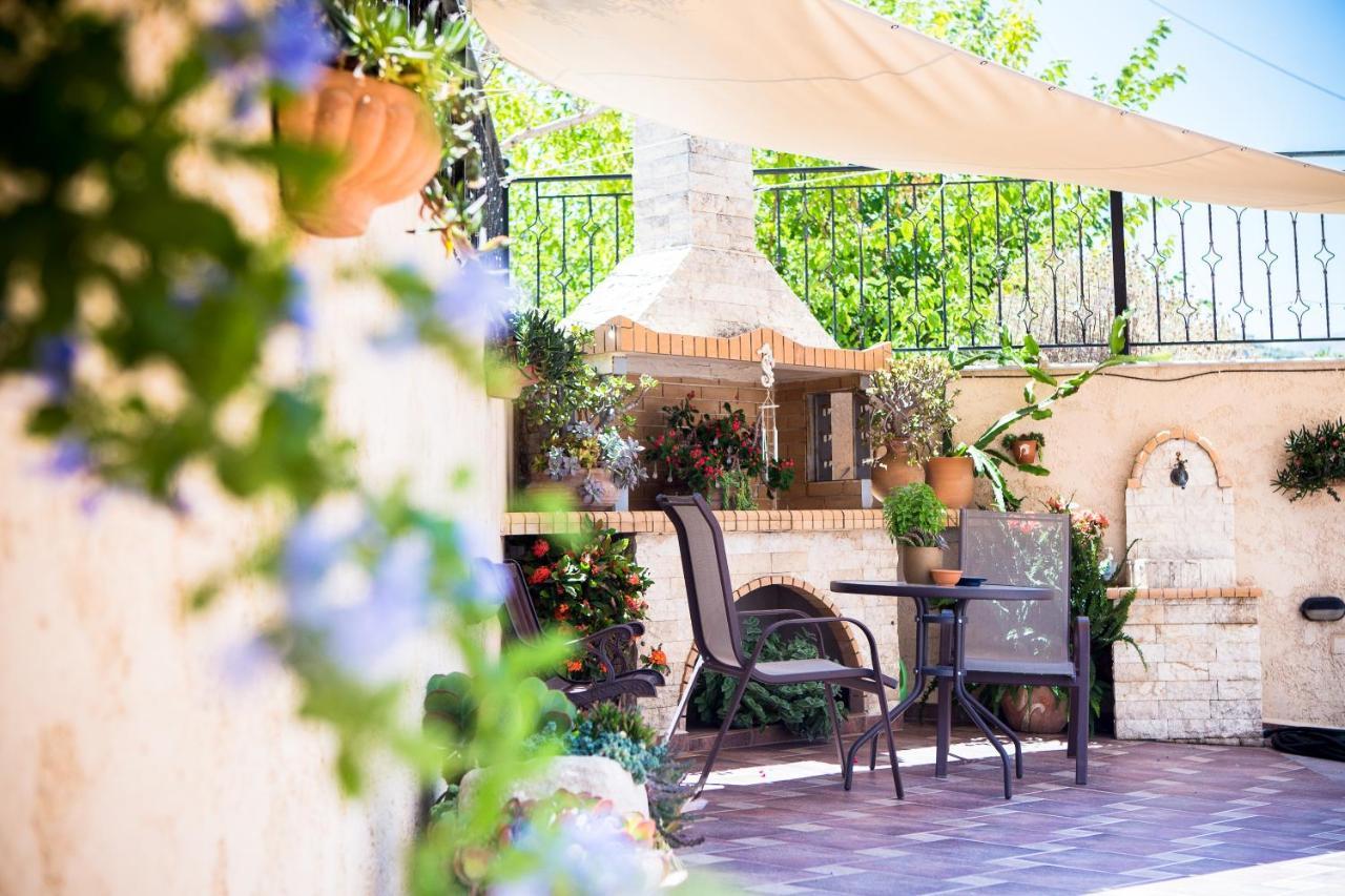 Anastellar Aparthotel Kissamos Exterior photo